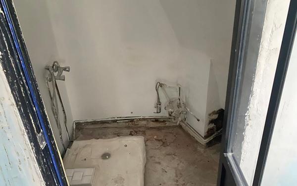 Appartement à vendre    1 pièce • 11,19 m2 Paris 11