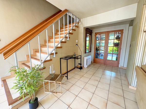 ILLE SUR TET : Maison 5 pièces 130 m² en 4 faces avec Jardin piscinable et garage de 42 m² !