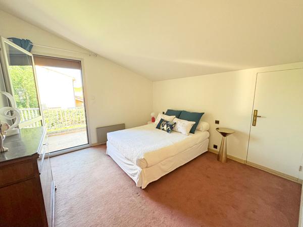 ILLE SUR TET : Maison 5 pièces 130 m² en 4 faces avec Jardin piscinable et garage de 42 m² !
