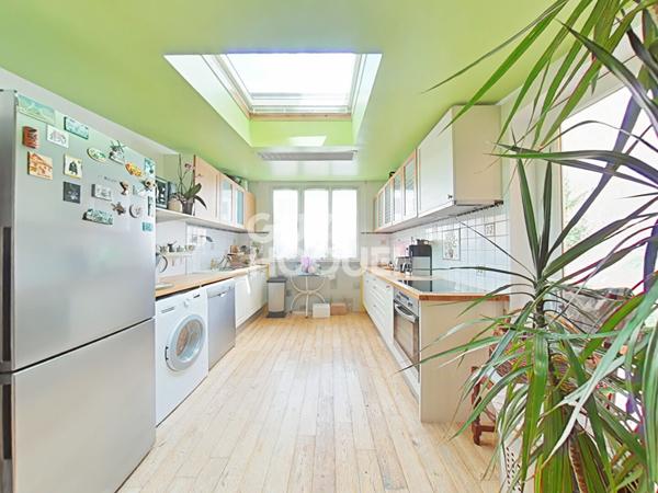 15 MIN METRO 1 - LIMITE VINCENNES