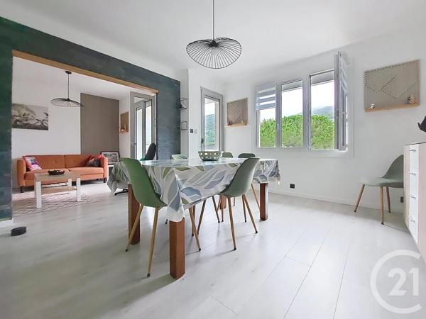 Appartement F3 à vendre  3 pièces - 64,50 m 2   AMELIE LES BAINS PALALDA  - 66