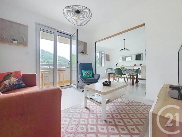 Appartement F3 à vendre  3 pièces - 64,50 m 2   AMELIE LES BAINS PALALDA  - 66