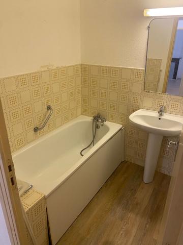 APPARTEMENT F2 - BEDARIEUX - 1ER ETAGE - 66,85 m²