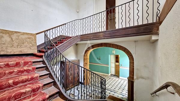 Castelsarrasin ensemble immobilier de caractère.