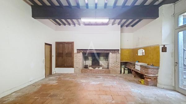 Castelsarrasin ensemble immobilier de caractère.