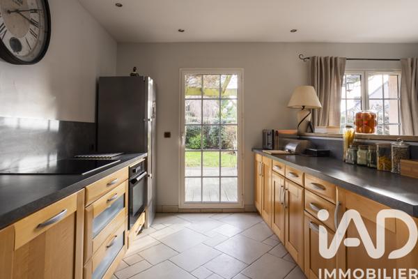 Maison à vendre 8 pièces 206 m² Marolles-en-Brie