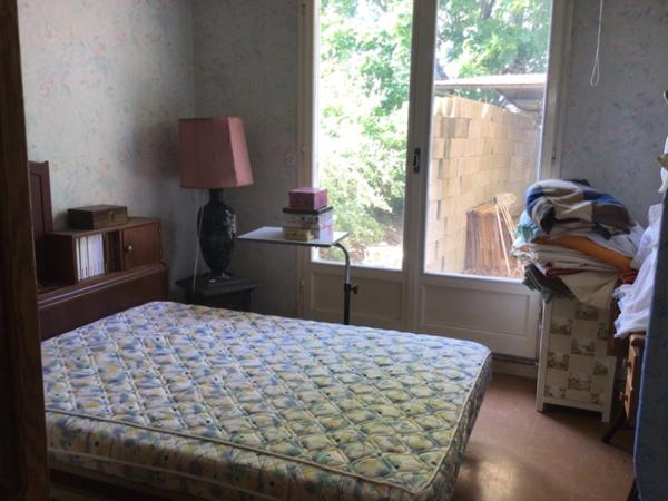 Maison 181 m2 située dans une impasse proche commodités.