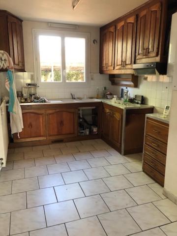 Maison 181 m2 située dans une impasse proche commodités.