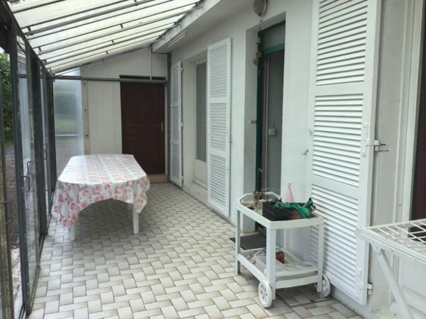 Maison 181 m2 située dans une impasse proche commodités.