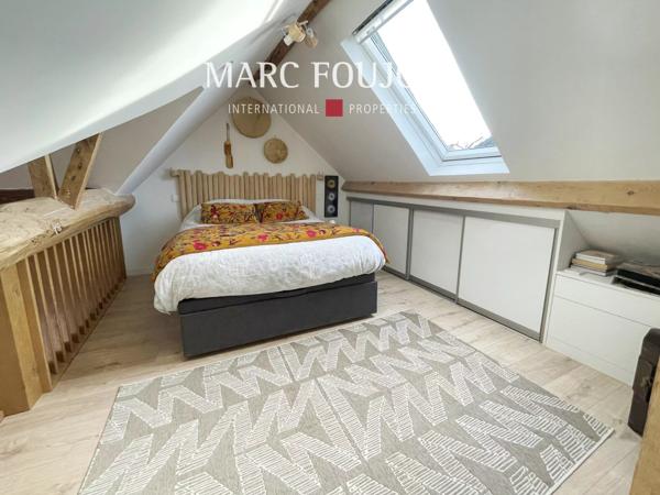 Maison de charme avec dépendance proche de Senlis