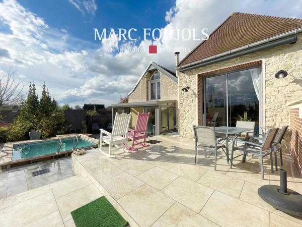 Maison de charme avec dépendance proche de Senlis