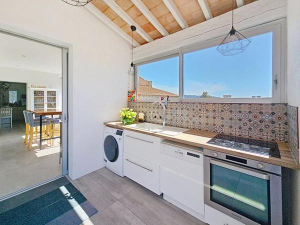 Les Lones - Villa 210 m² aux prestations haut de gamme - vue mer - Garages