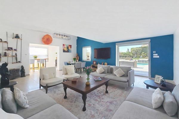 Les Lones - Villa 210 m² aux prestations haut de gamme - vue mer - Garages