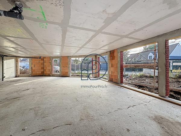 Local commercial neuf 95 m² à Leers – Axe passant, 3 parkings