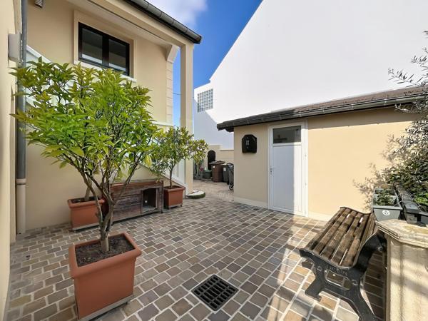 Maison familiale au calme avec de beaux volumes