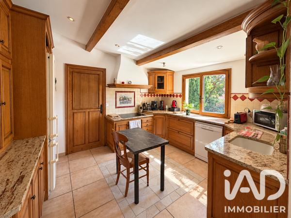 Maison à vendre 5 pièces 135 m² Le Luc