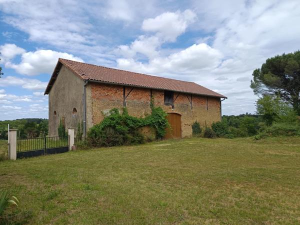 Propriété de caractère sur plus de 6 hectares - Havre de paix et potentiel exceptionnel