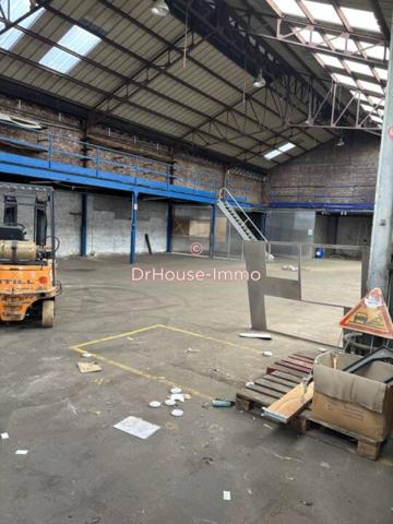 Bureau à vendre de 955 m²