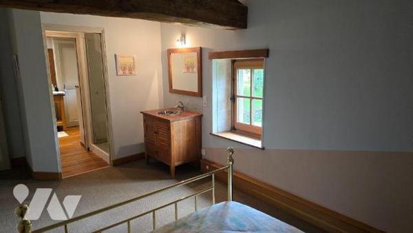 COUP DE COEUR! Propriété au calme sur terrain de 7500m²