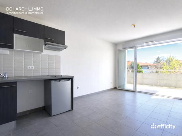 Appartement
         2 pièces
        - 40 m² Exclusivité 140 000 € *