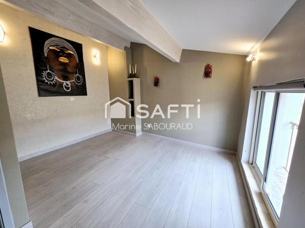 Maison de Village entièrement refaite F5