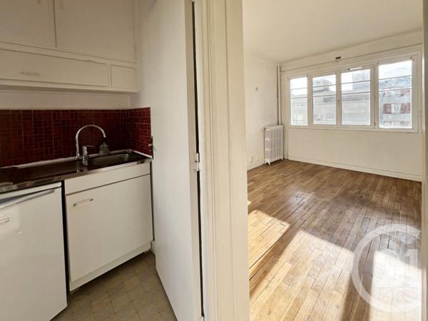 Appartement F1 à vendre  1 pièce - 19,74 m2 COURBEVOIE - 92