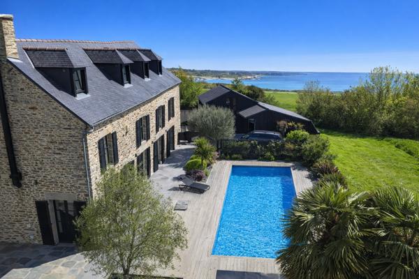 Maison 7 pièces - 240 m²