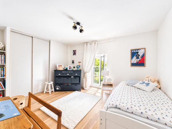 Maison 7 pièces - 240 m²