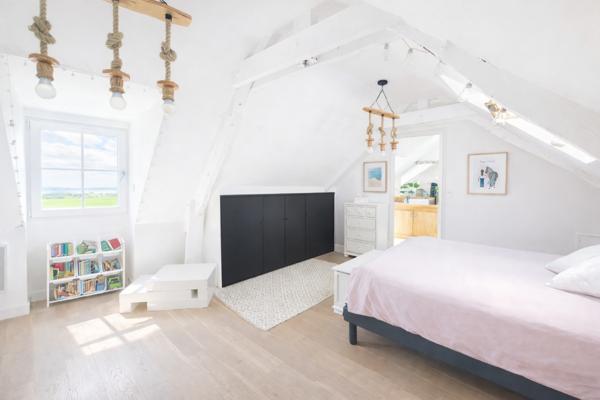 Maison 7 pièces - 240 m²