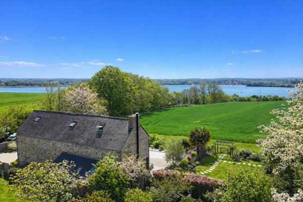 Maison 7 pièces - 240 m²