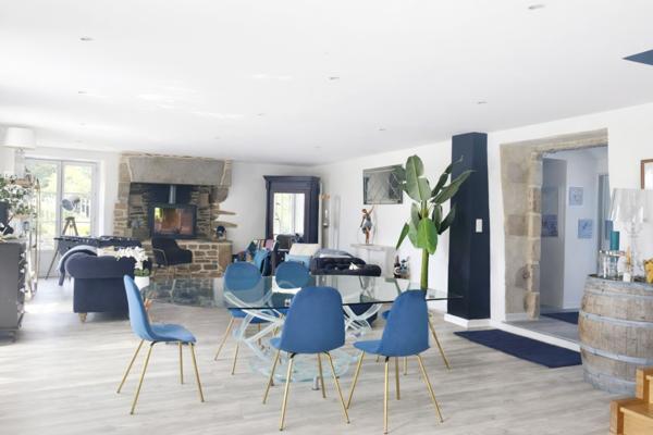 Maison 7 pièces - 240 m²