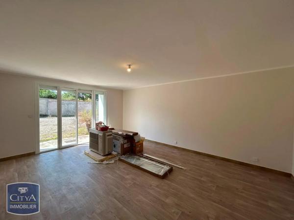 Appartement à louer 3 pièces 85m² Saint-Priest (69800)