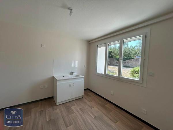 Appartement à louer 3 pièces 85m² Saint-Priest (69800)