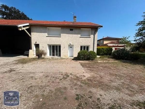 Appartement à louer 3 pièces 85m² Saint-Priest (69800)