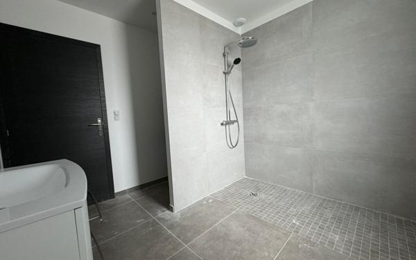 Appartement à vendre    3 pièces • 64,20 m2 Reims