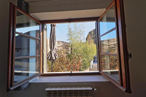 Appartement T3 46.34 m² + combles 60 m² environ