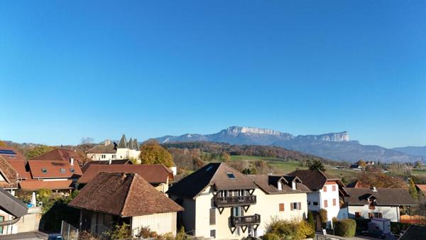 Appartement T3 46.34 m² + combles 60 m² environ