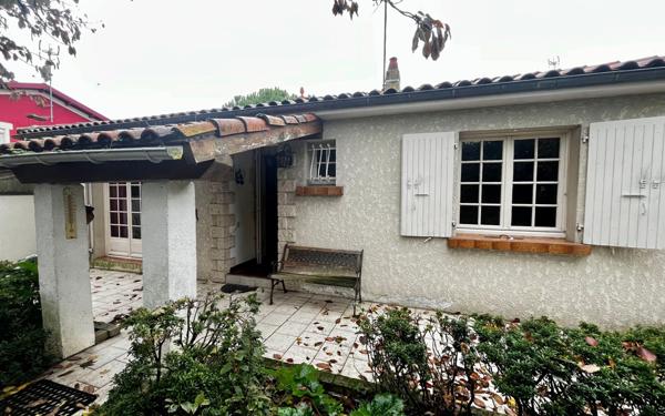 Maison à vendre    4 pièces •  La Rochelle
