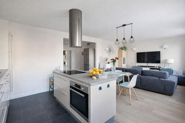 Appartement Suresnes 4 pièces 71 m2 - cave - stationnement