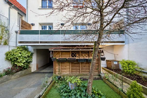 Appartement Suresnes 4 pièces 71 m2 - cave - stationnement