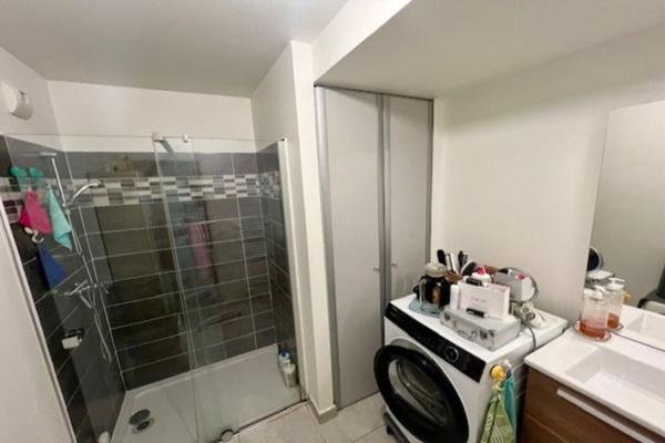 Appartement T3 - 66 m2 - terrasse 21 m2 - 2 garages fermés - résidence récente - dernier étage