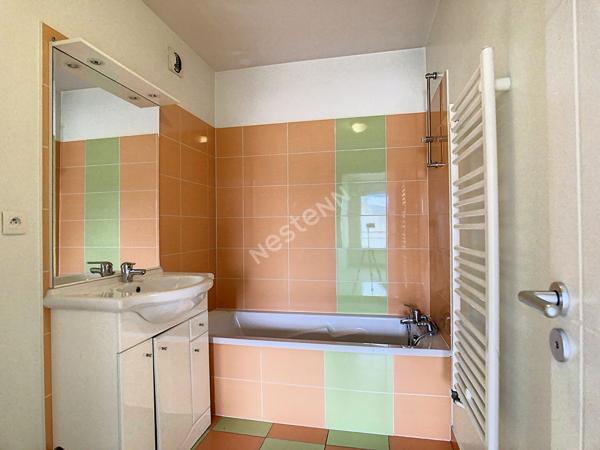 Carquefou - Appartement T2 avec garage et terrasse