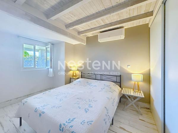 Charmant chalet 3 pièces entièrement rénové de 70 m² avec terrasse, espace arboré & garage à Gruissan Plage des Chalets