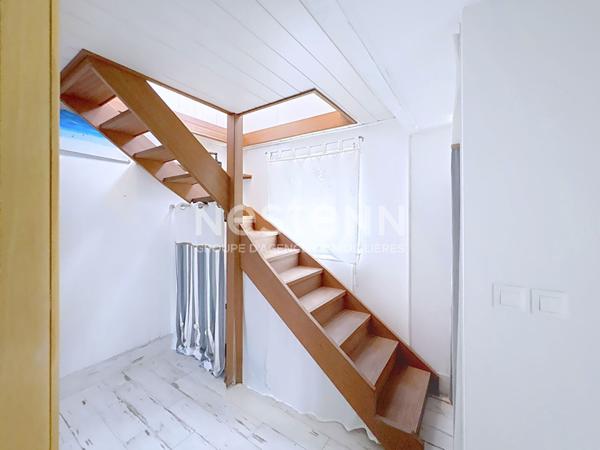 Charmant chalet 3 pièces entièrement rénové de 70 m² avec terrasse, espace arboré & garage à Gruissan Plage des Chalets