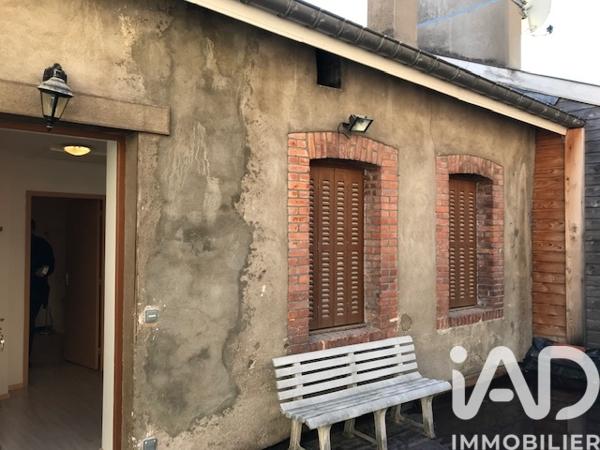 Immeuble à vendre 115 m² Sauvain