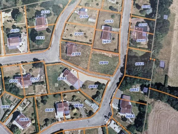 Terrain à Batir à vendre à Plouray dans le Morbihan (56770), ref : 56071-2491