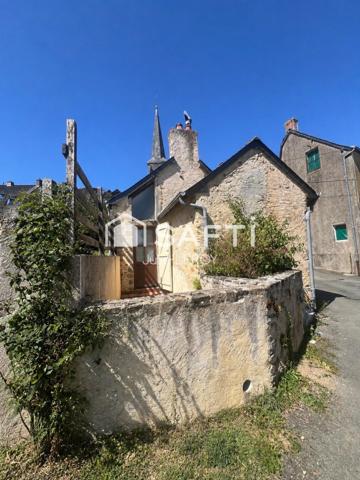 Maison de bourg  – Saint-Martin-de-Connée (53160)