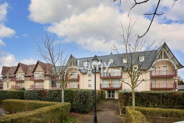 Appartement 2 pièces, balcon, parking