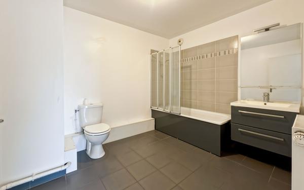 Appartement à vendre    2 pièces • 41,45 m2 Bondy