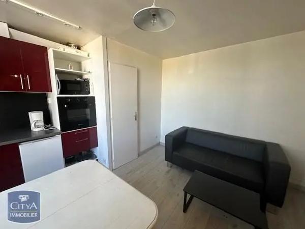 Appartement à louer 2 pièces 26.03m² Agen (47000)